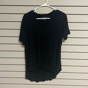 American Eagle hi-lo flowy shirt